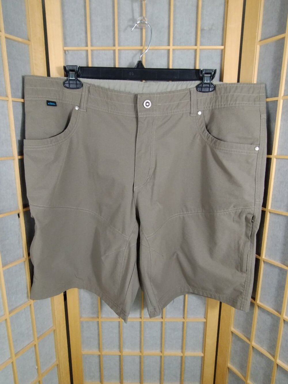 Kuhl Silencr Kargo  Khaki Utility Shorts Size 42